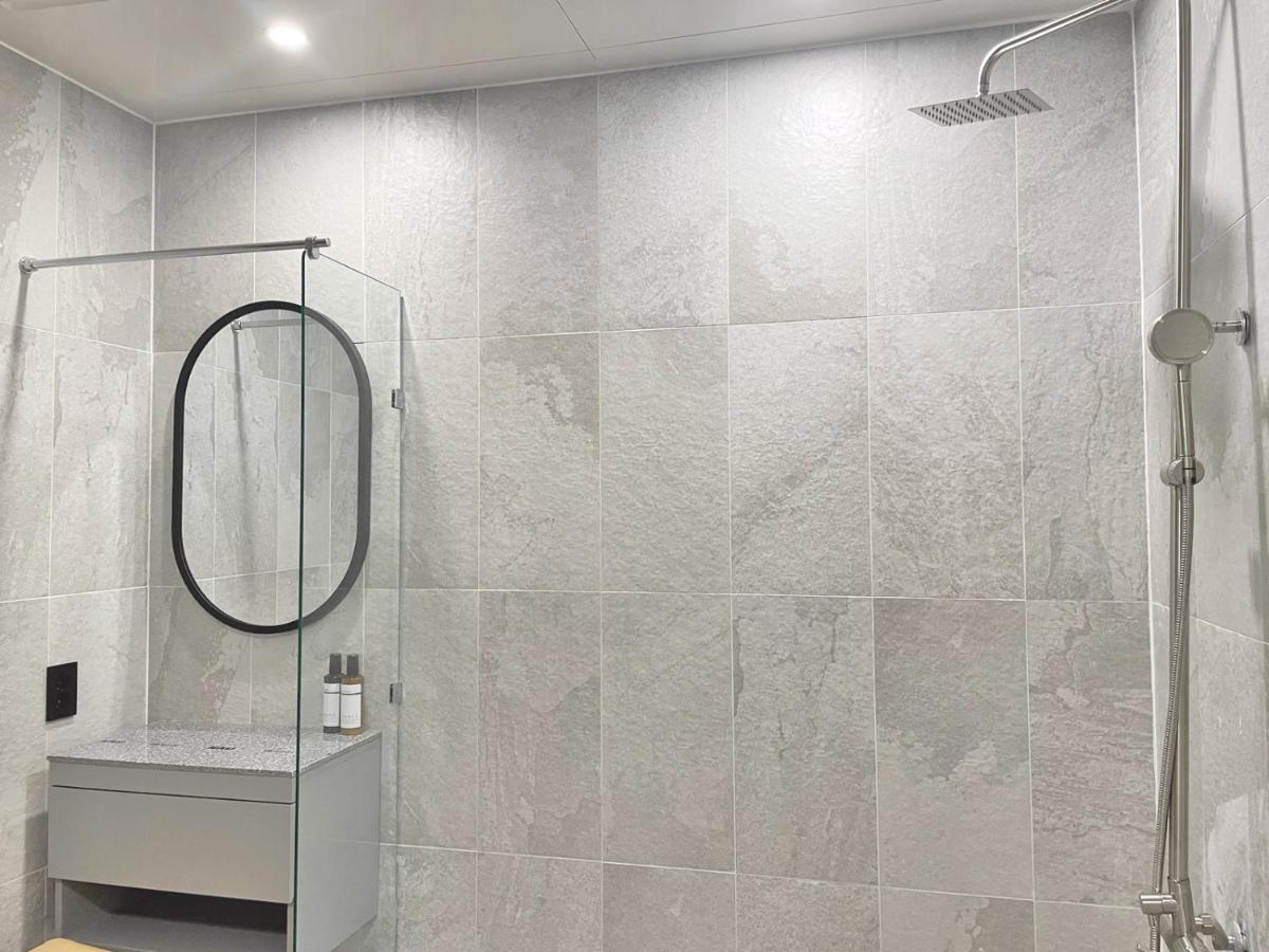 غوانغجو Brown Dot Hotel Gwangju Hanam المظهر الخارجي الصورة