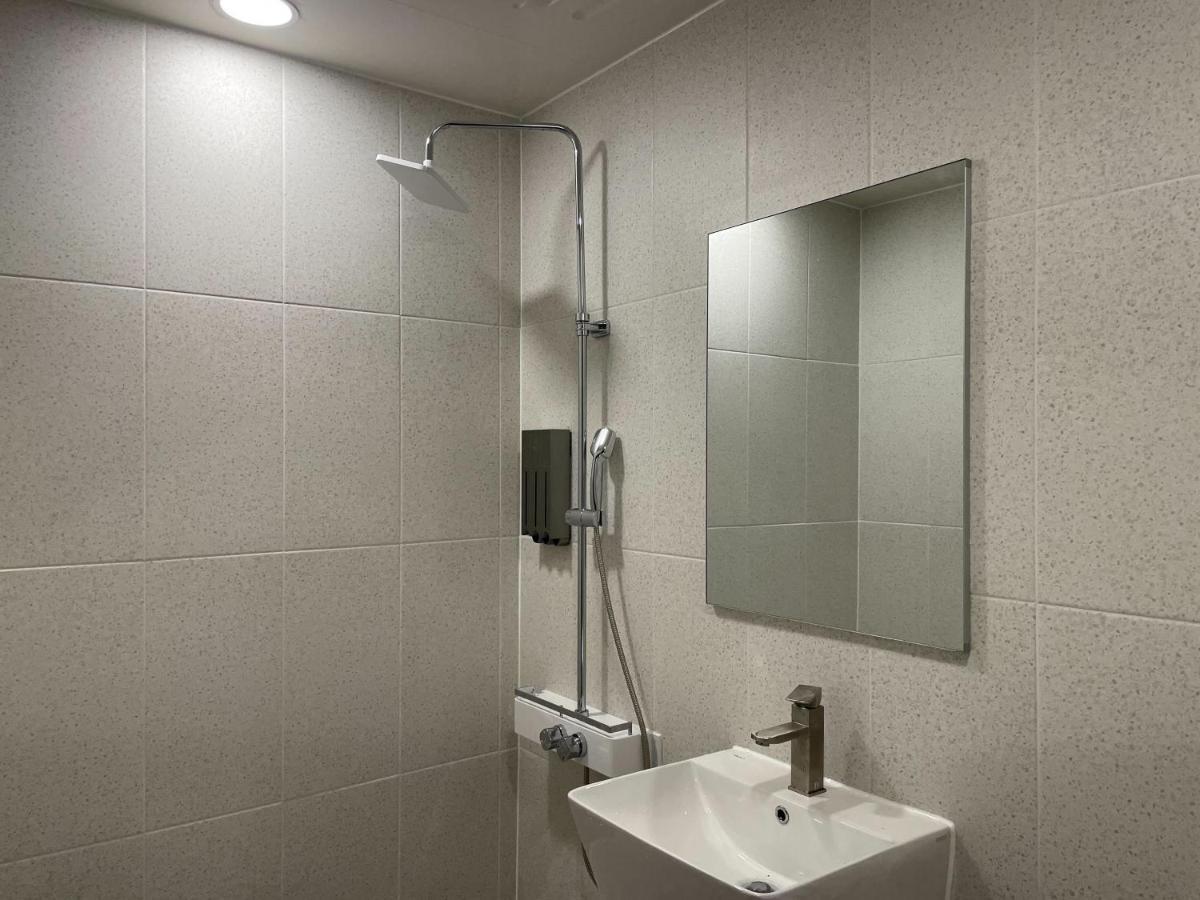 غوانغجو Brown Dot Hotel Gwangju Hanam المظهر الخارجي الصورة